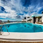 Romantic Sea View Pool Private Terrace Vv 公寓 蒂亚斯